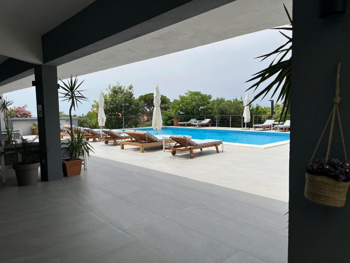 Dela Bed and Breakfast Χβαρ Εξωτερικό φωτογραφία