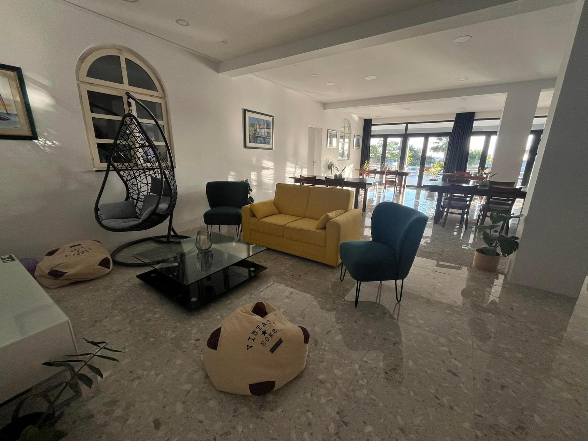 Dela Bed and Breakfast Χβαρ Εξωτερικό φωτογραφία